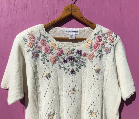 1990s Embroidered Summer Sweater Short Sleeves Pu… - image 3