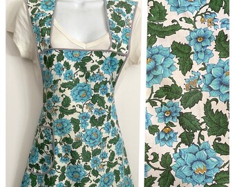 Vintage Apron Full Bib Floral Blue Green Dahlias Retro Spring Kitchen Floral