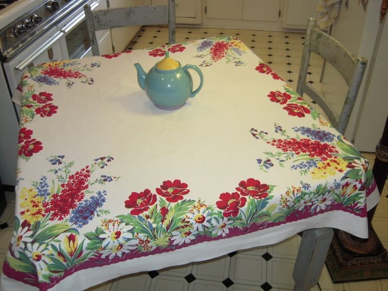 Vintage WILENDUR Tablecloth Garden Hyacinth Poppies & Etsy