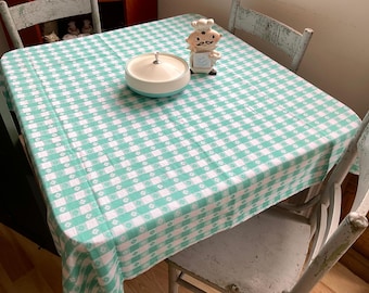 Vintage Tablecloth Green Plaid Picnic Checks & Daisy Starbursts
