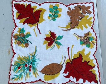Pañuelo vintage con coloridas hojas de roble y bellotas otoñales.