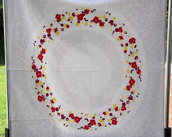 Vintage Cutter Tablecloth Wildflower Wreath Cutter Craft AS IS