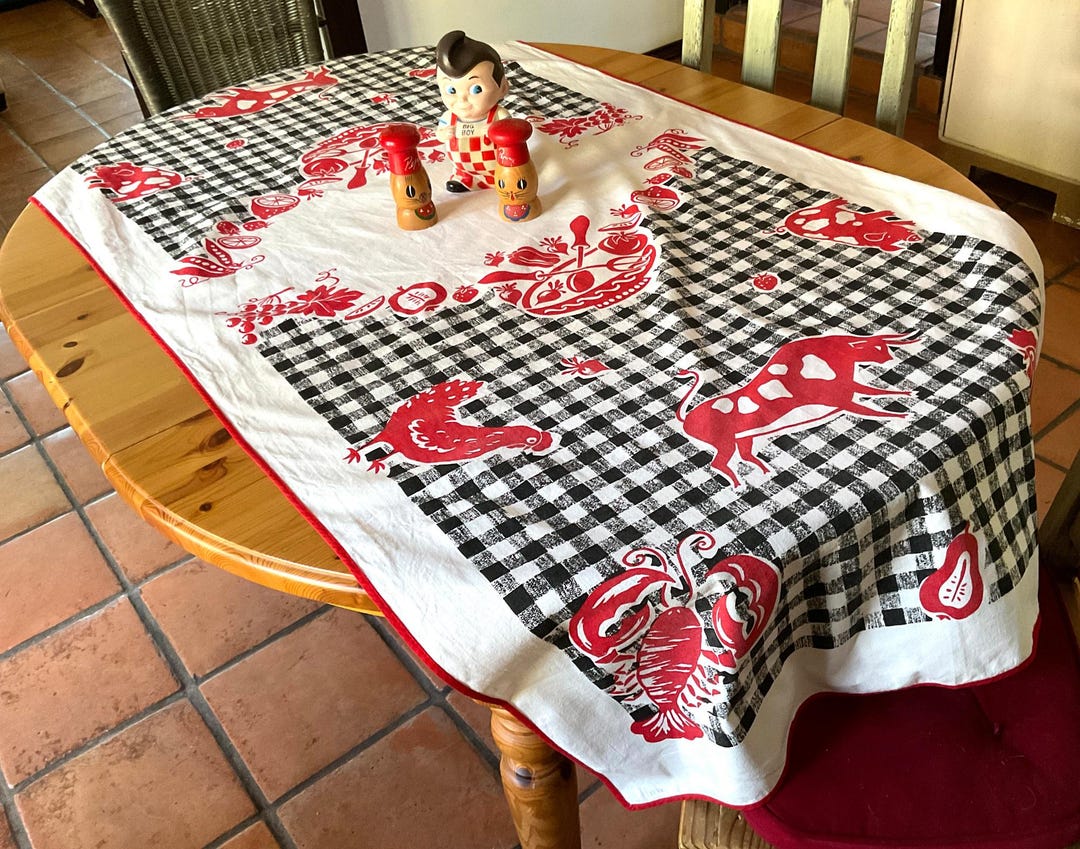 Vintage BBQ Tablecloth Bucilla Gingham Barbecue Picnic Checks and ...
