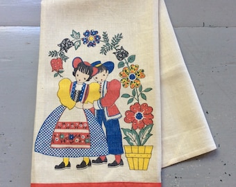 Vintage Towel Lovers Under the Arch Retro Kitchen Cute Couple Gift