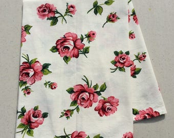 Vintage Towel Pretty Pink Roses Floral Tea Towel Botanical Retro Kitchen Towel Cottagecore Decor