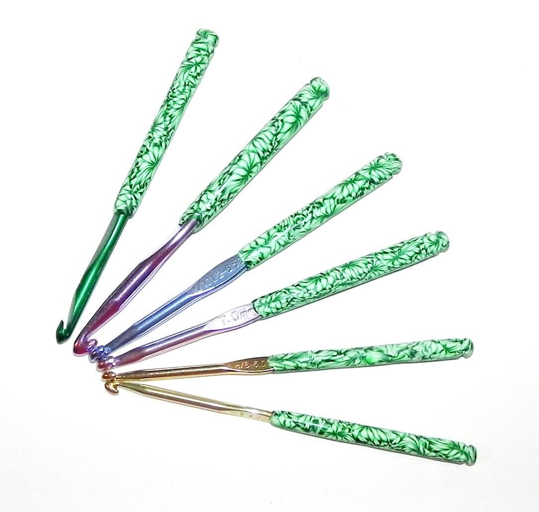 Boye or Bates Crochet Hooks Sizes H K 7mm and 8mm with Etsy