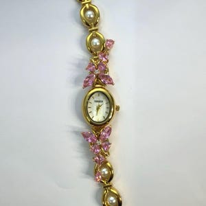 Vintage gold watch, Pearl watch, Vintage watch, Dainty Gold Watch, Pearl Jewelry, Womens Watch, Gold Watch, Wrist Watch, Womens Gold Watch