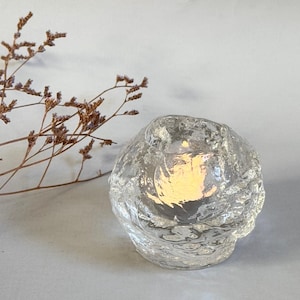 Vintage Kosta Boda Snowball Kerzenhalter aus den 1970er Jahren, großer Votivkerzenhalter aus klarem Glas, Ann Warff Design - Mid-Century Schwedische Dekoration, Ice Style