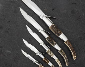 Coltello arabo fatto a mano con cricchetto e impugnatura in corno di cervo | Coltello spagnolo classico fatto a mano, personalizzabile | Regalo per uomo | 5 misure (7-17 cm)