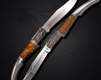 Coltello arabo templare a cricchetto fatto a mano • Legno d'ulivo e acciaio 440 • Classico oggetto da collezione spagnolo del XIX secolo • Regalo tradizionale per uomo