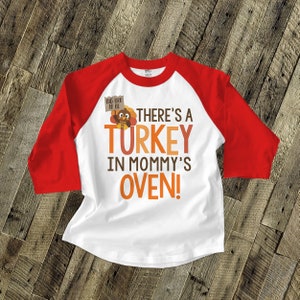 thanksgiving big brother or sister to be raglan shirt turkey in mommy's oven big bro/sis to be pregnancy announcement shirt 22SNLF-013-R image 2