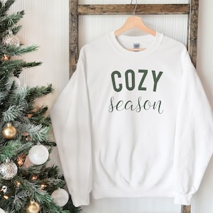 christmas sweatshirt | cozy season adult unisex crew neck sweatshirt | comfy winter sweatshirt | cold weather simple sweatshirt | simple-001