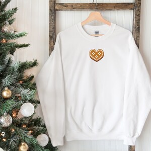 christmas sweatshirt | gingerbread cookie heart adult unisex crew neck sweatshirt | holiday heart simple sweatshirt | snlc-108 sweatshirt