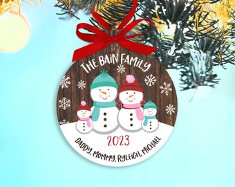 Personalized family Christmas ornament - snowman family ornament  MRA-022