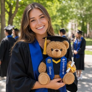Orsetto di peluche personalizzato per la laurea, orsetto di peluche personalizzato per la classe del 2026 con nome, regalo di laurea per lei, dalla scuola materna alle superiori o all'università.