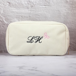 Personalisierte Reisekosmetik-Kulturtasche für Sie, individuell bestickte Make-up-Tasche mit Namen, Brautjungfer Geschenktasche, Muttertag, Reise-Make-up-Tasche