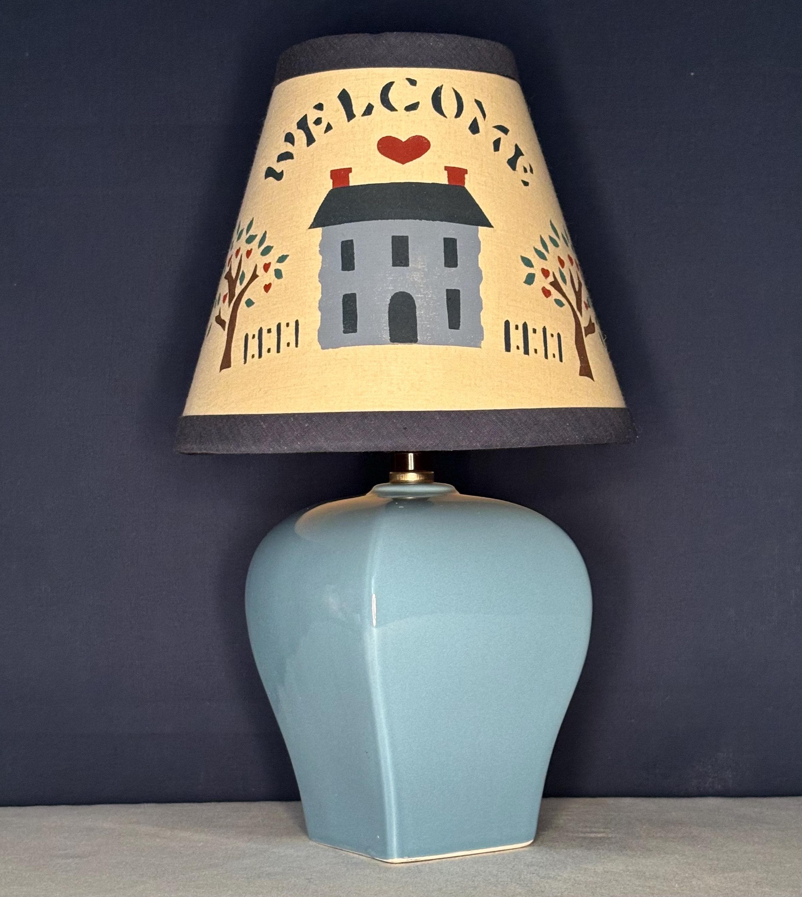 Vintage “Welcome” Country Ceramic Blue Table Lamp
