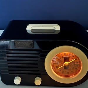 Vintage Black Crosley Collectors Edition Radio | Cassette Player | Art Deco