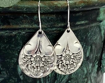 Spoon Earrings, 1950 STARLIGHT Silverware Earrings, Flatware Earrings, Handmade Upcycled Vintage Spoon Earrings