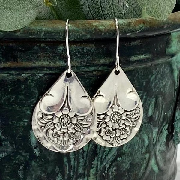 Spoon Earrings, 1950 STARLIGHT Silverware Earrings, Flatware Earrings