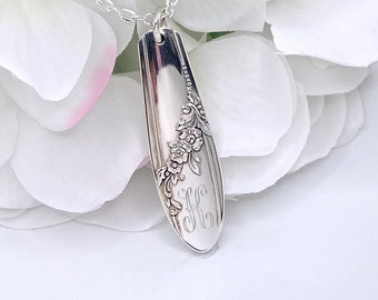 Spoon Necklace, 1946 QUEEN BESS, Spoon Jewelry, Silverware Necklace, Silverware Jewelry, Flatware Necklace, Personalized Initial Necklace