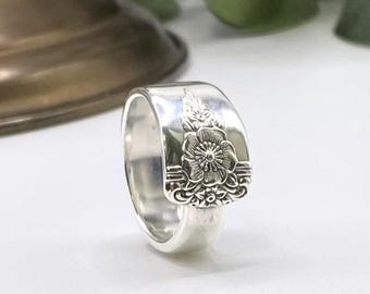Spoon Ring, 1950 SPRING CHARM, Silverware Ring, Upcycled Silver Spoon Jewelry