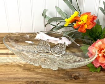 Vintage ANCHOR HOCKING Renaissance Oval Glass Serving Dish Relish Bowl Candy or Nut Dish