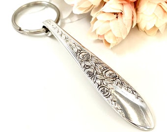 Spoon Keyring, 1937 ROSE & LEAF Silver Spoon Keyring, Vintage Spoon Keyring, Key Ring, Keychain, Spoon Jewelry, Silverware Keyring