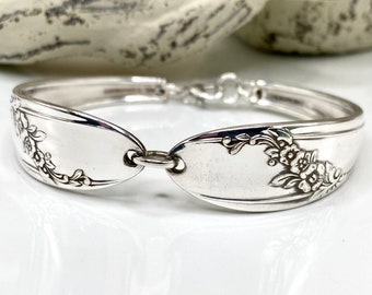 Spoon Bracelet, 1946 QUEEN BESS, Spoon Jewelry Bracelet, Silverware Bracelet, Silverware Jewelry Bracelet, Silver Spoon Bracelet