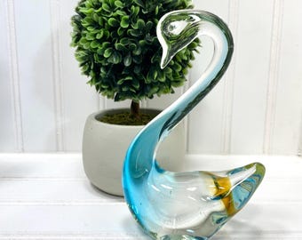 Vintage Swan Paperweight Handblown Swan Figurine Knick Knack Sea Bird Decor Art Glass