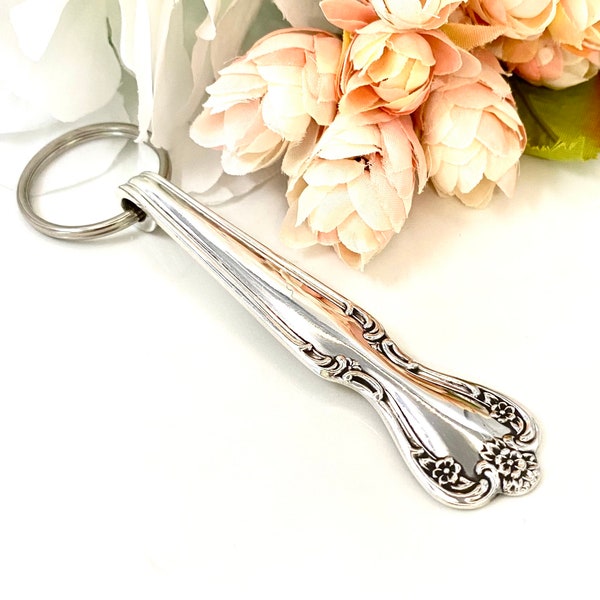 Spoon Keyring, 1952 ELEGANT LADY Silver Spoon Keyring, Vintage Spoon Keyring, Key Ring, Keychain, Spoon Jewelry, Silverware Keyring