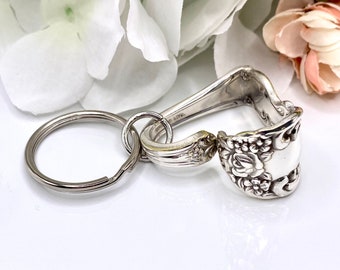 Spoon Keyring, 1967 BAROQUE ROSE Silver Spoon Keyring, Floating Heart Keyring, Key Ring, Keychain, Spoon Jewelry, Silverware Keyring