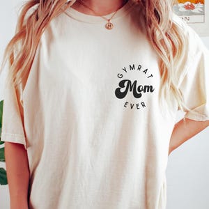 Gym Rat Mom Shirt, Gym Girl Shirt, Leg Day Shirt, Oversized Pump Cover, Gift for Gym Rat Women, Weightlifting Shirt, Muscle Mom Tee
