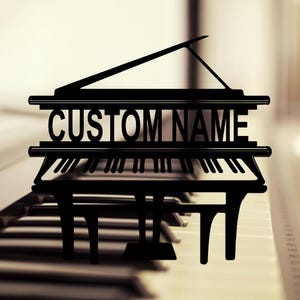 Insegna da parete in metallo con pianoforte personalizzata, decorazione da parete in metallo con musica per pianoforte personalizzata, decorazione da parete con pianoforte, insegna con nome dello studio di musica per pianoforte, da 10 a 24 pollici