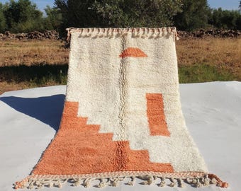 Hand-Knotted Boujaad Wool Rug: White & Orange Moroccan Design