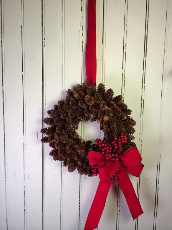 Christmas Pine Cone Wreath Red Berry Wreath for Christmas | Etsy