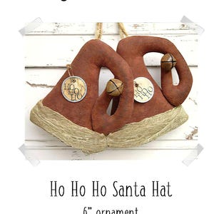 Patrón electrónico n.° 112 del adorno navideño de gorro de Papá Noel HoHOHo