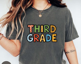 Comfort Colors Hello Third Grade Shirt, Third Grade Teacher Shirt, Gift for Teachers, 3rd Grade, Third Grade Teacher,Back to School Shirt