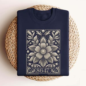 Symmetrical floral design Shirt