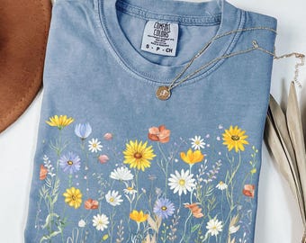 Comfort Colors® Vintage Flowers Shirt , Boho Cottagecore Tshirt, Botanical Floral Tee, Wildflowers Sweatshirt,Gift For Gardener,Floral Shirt