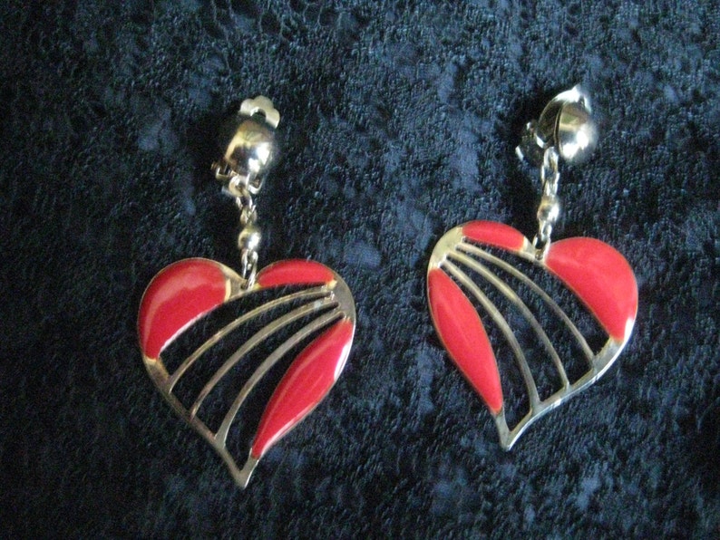 Vintage Heart Clipback Earrings image 2