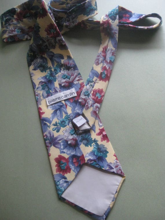 Vintage Pierre Cardin Floral 100% Silk Tie - image 4