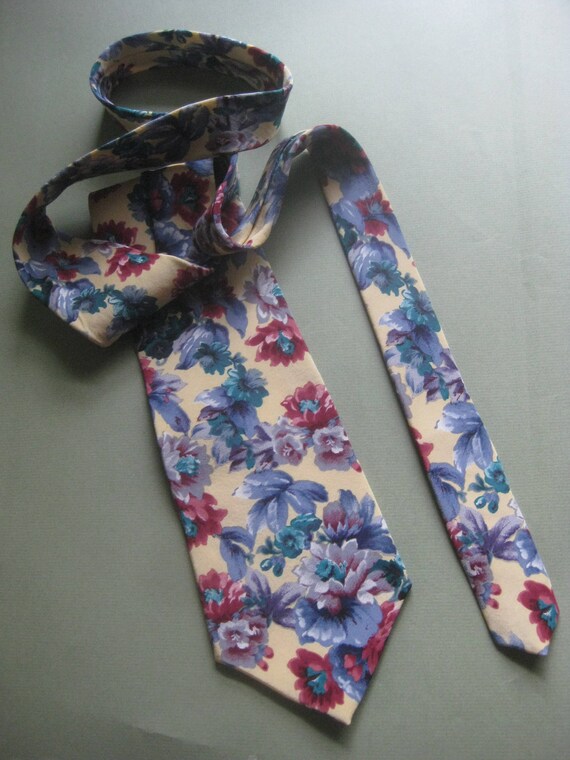 Vintage Pierre Cardin Floral 100% Silk Tie - image 5