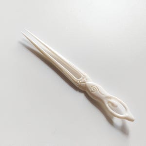 Bone hair stick 2 Prong , carved praying Maori bone hair fork
