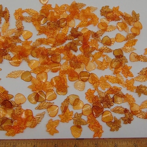 Small Autumn Leaves 50 or 100 ~ Transparent Acrylic Fall  Leaf Colors ~  Charms Drops ~ Focal Pendant Mix ~ Lightweight ~ Table Scatter