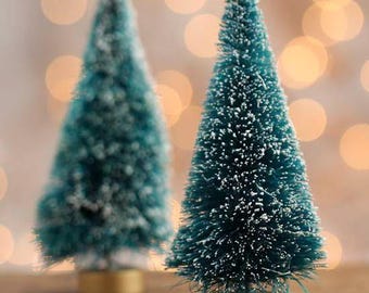Green frosted Sisal Tree Bottle Brush CHRISTMAS TREES ~ 4"  Tall Packs of 2 for Holiday Village ~ Fairy Gardens ~ Dioramas ~ Train Sets
