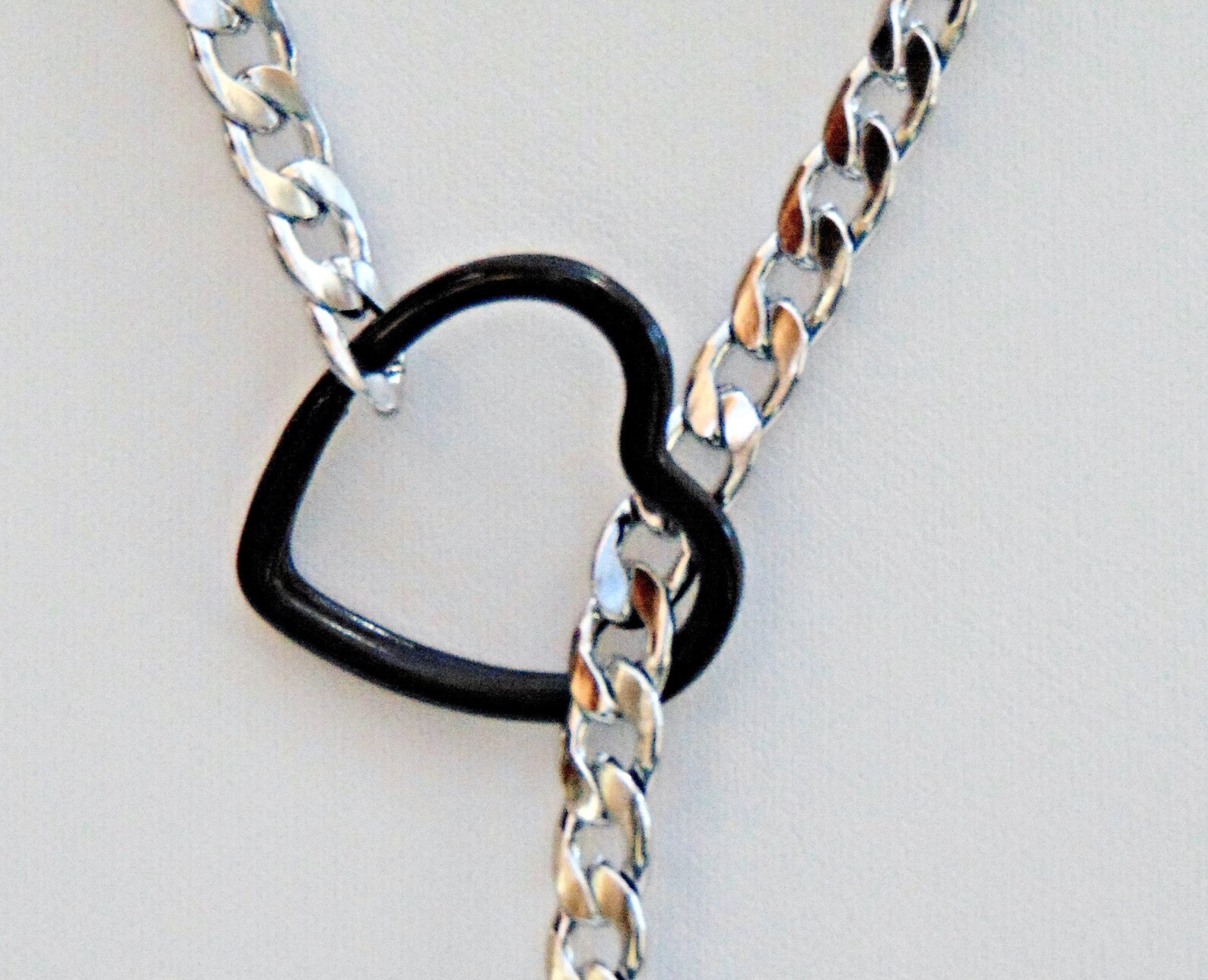 Stainless Steel Slip Chain With Black Heart Loop ~ Sturdy Smooth ...