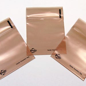 Shine Rite Anti-Tarnish Bags Corrosion Protection for Gold + Silver Fine Jewelry + Precious Metals ~ 4 Sizes ~ Self Sealing