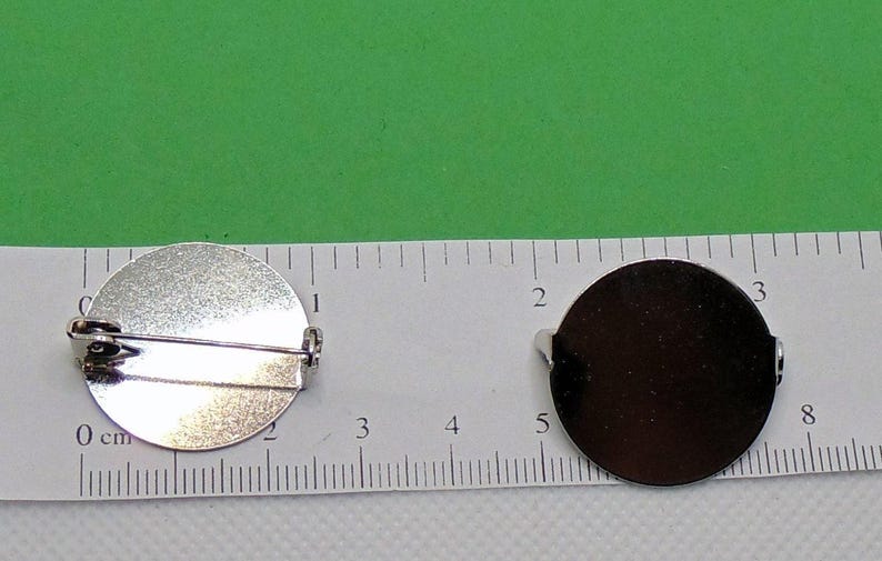 3 Inch Round Pin Round Pin Back 1