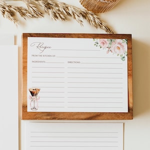 Cartes de recettes de douche nuptiale Martini expresso ou impression numérique, fleurs roses blush, demande de recette, A Tini Bit Closer, Love is Brewing, BS72